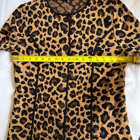 Jones New York Signature Leopard Print Cardigan - Picture 5 of 8